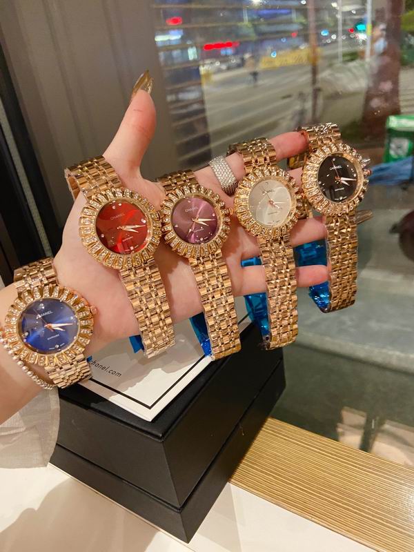 Chanel woman watch 122887